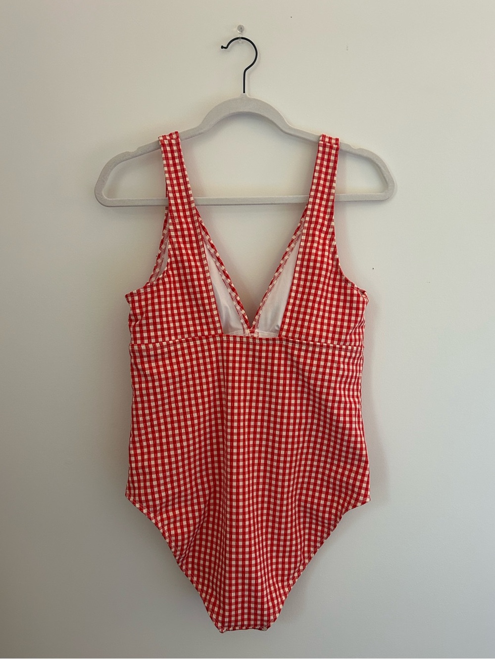 Shade & Shore Target Red Gingham One Piece Swimsuit — Size M — Like New - Picture 3 of 8